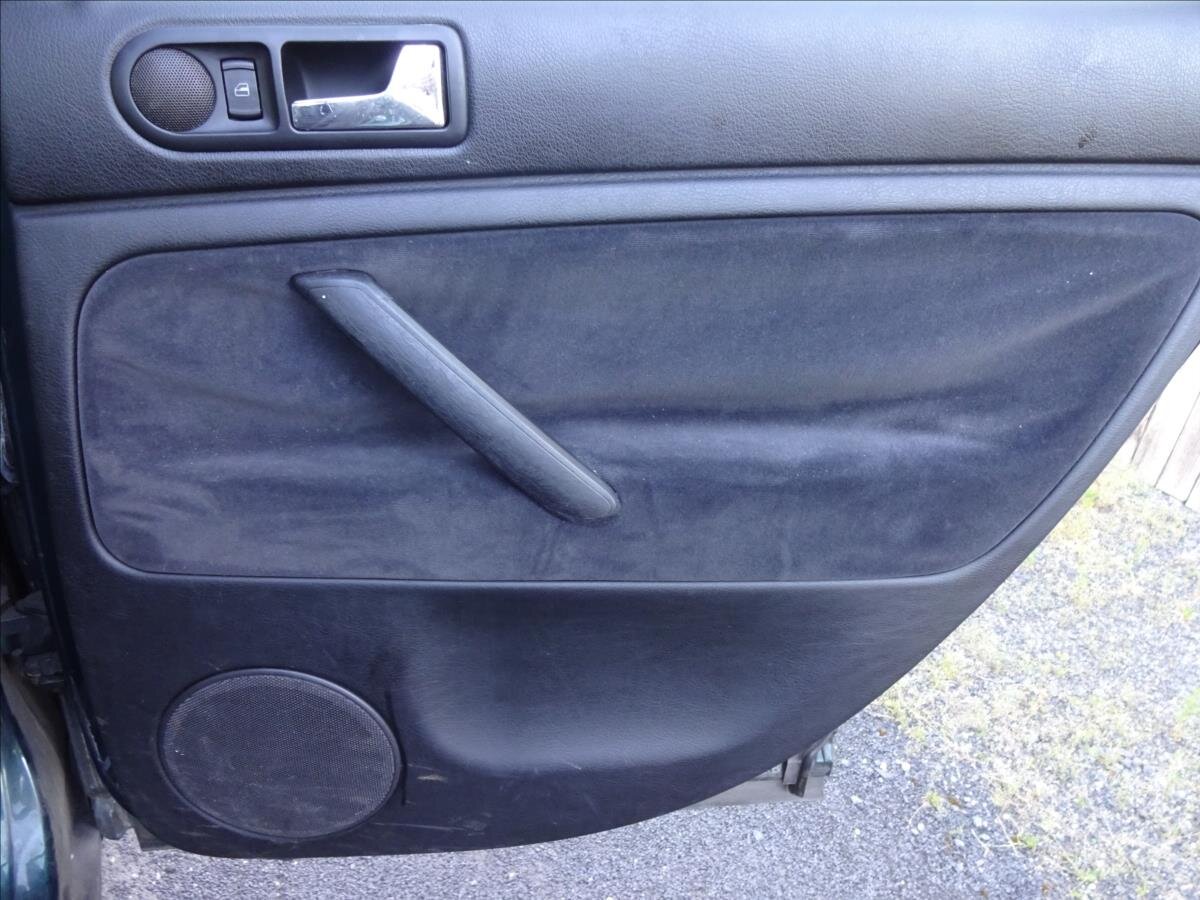 Volkswagen Passat Sedan 1,6 l 75 kw