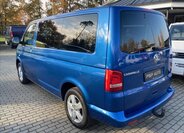 Volkswagen Caravelle 9