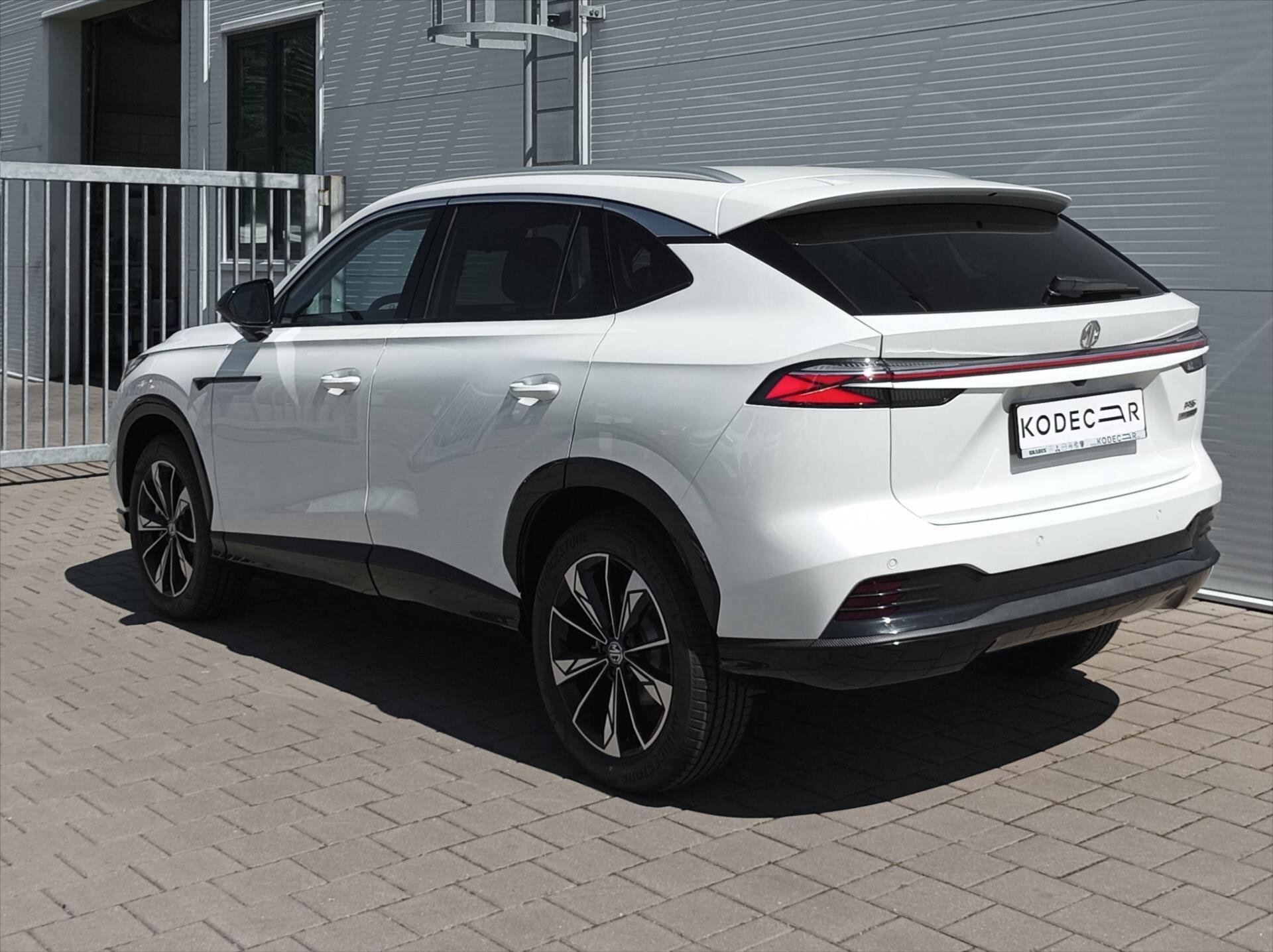 MG HS SUV 1,5 l 105 kw