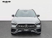 Mercedes-Benz GLA 8