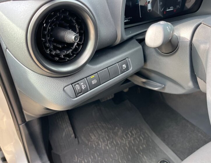 Toyota C-HR SUV / Terénní 2,0 l 112 kw