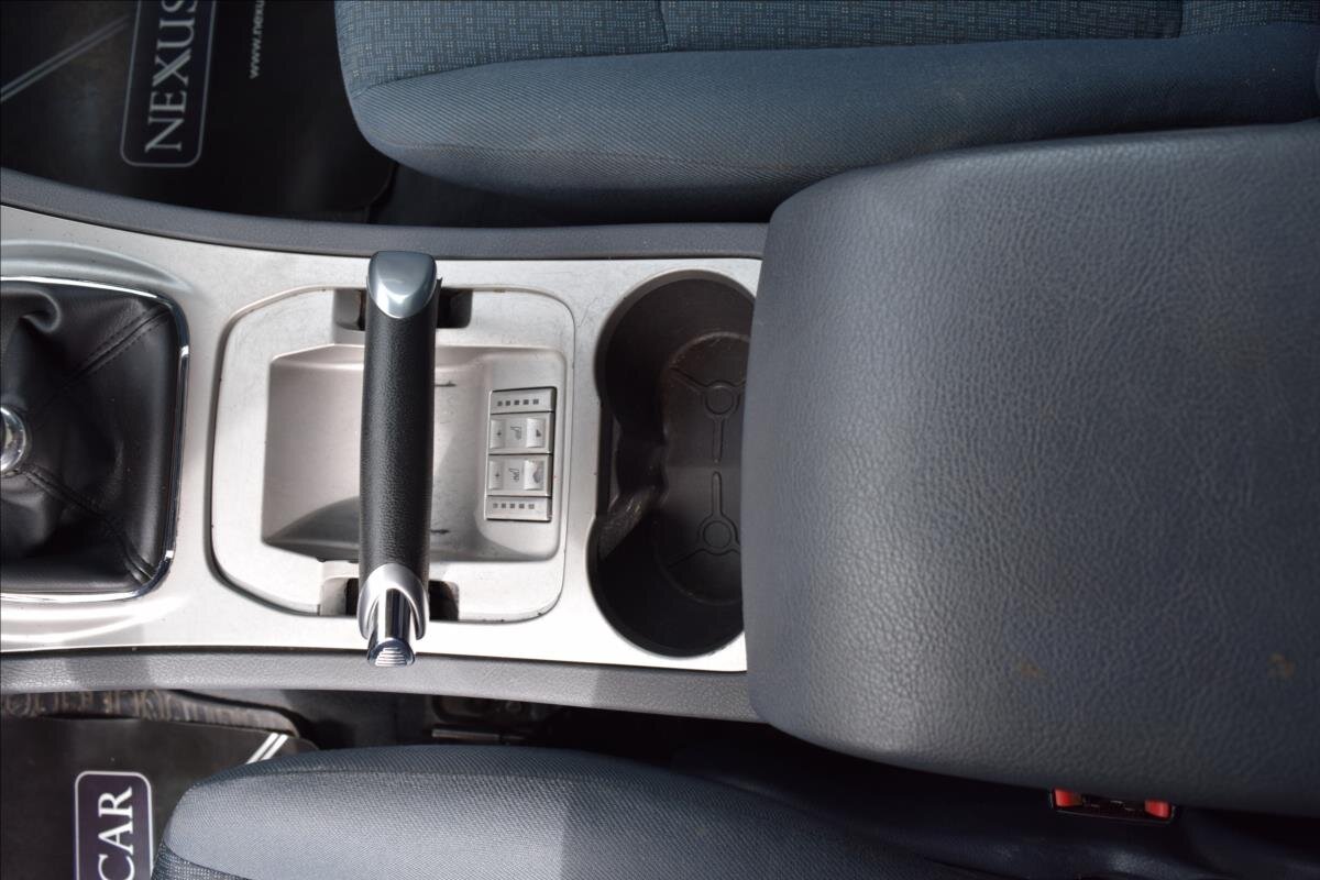 Ford Galaxy MPV 2,0 l 103 kw