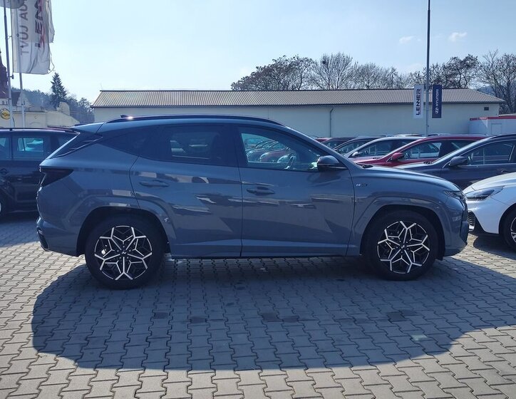 Hyundai Tucson SUV / Terénní 1,6 l 110 kw
