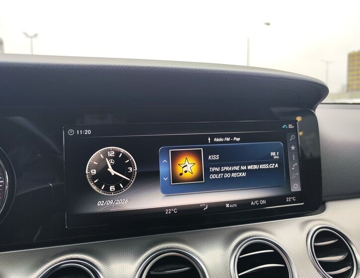 Mercedes-Benz Třídy E Sedan 3,0 l 190 kw