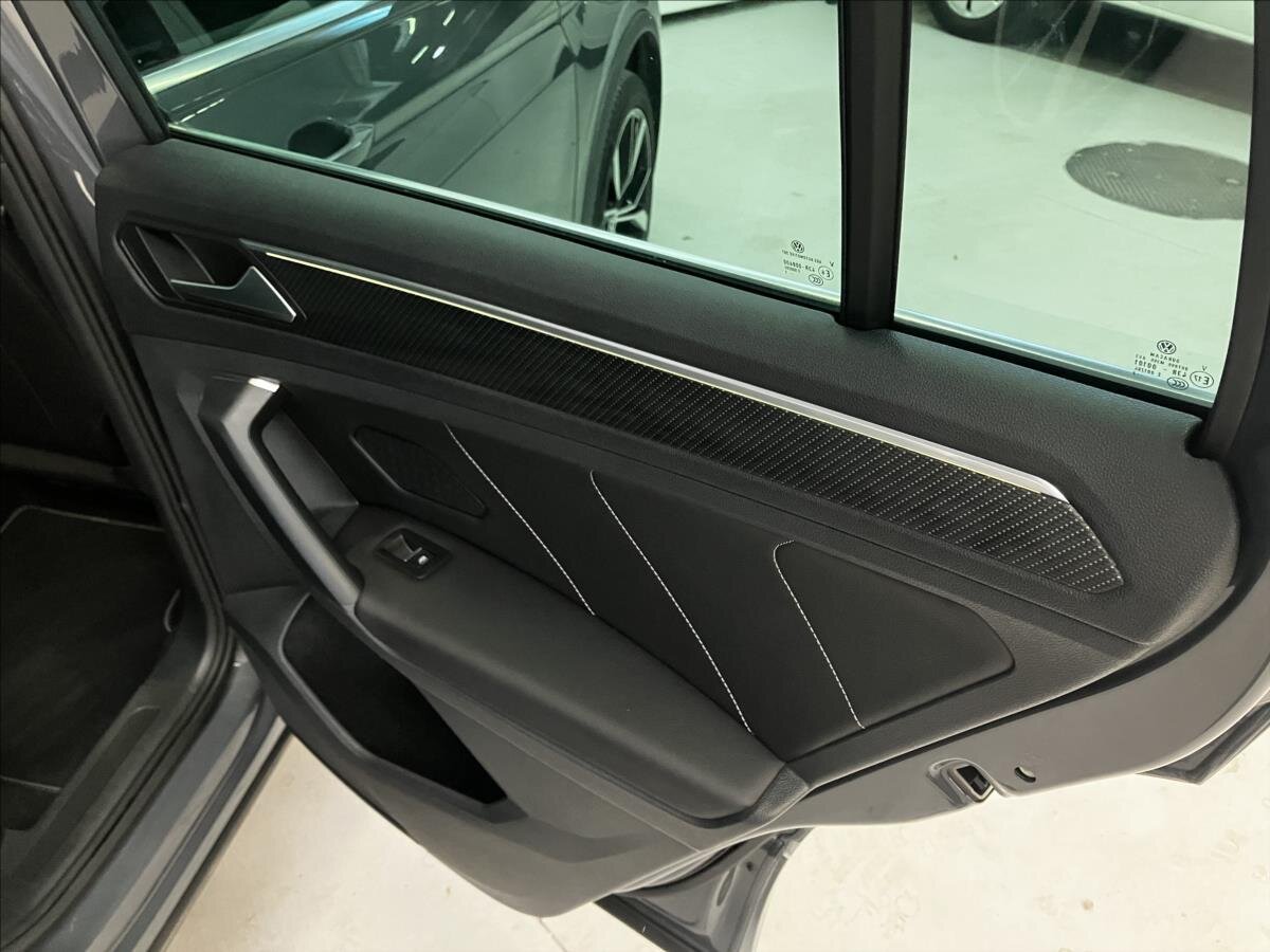 Volkswagen Tiguan SUV 1,4 l 110 kw