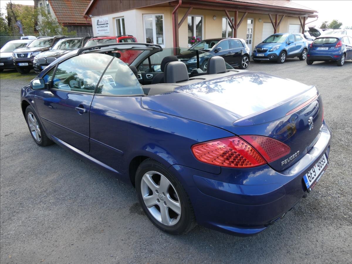 Peugeot 307 Kupé 2,0 l 100 kw