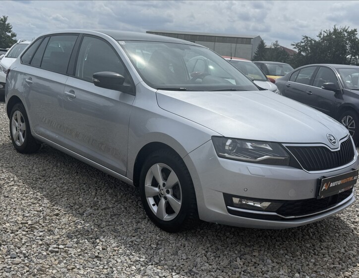 Škoda Rapid 3