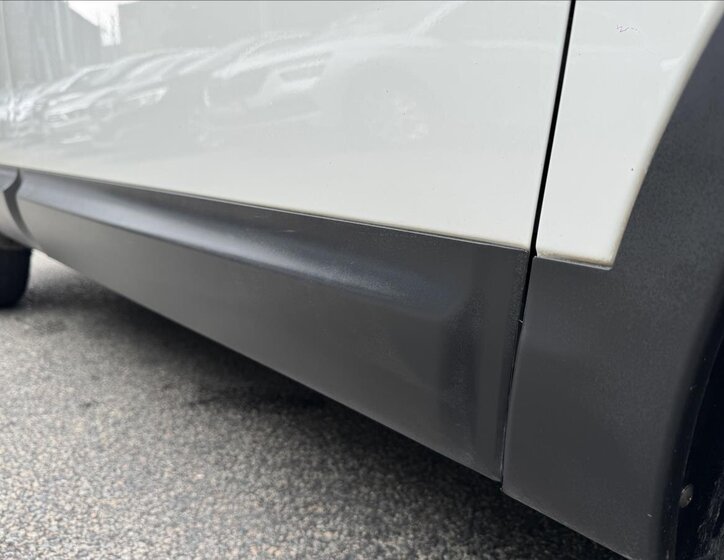 Nissan Qashqai SUV 1,5 l 76 kw