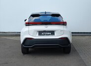 Toyota C-HR CUV / Crossover 1,8 l 72 kw
