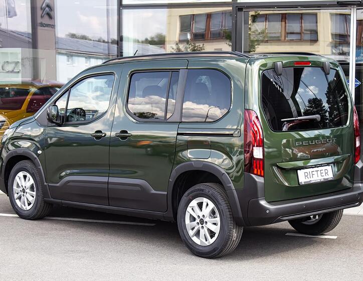 Peugeot Rifter 8