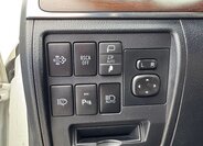 Toyota Land Cruiser SUV / Terénní 4,5 l 186 kw