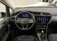 Volkswagen Touran 5