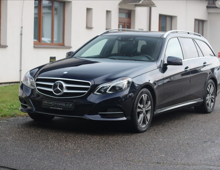 Mercedes-Benz Třídy E 5