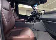 Toyota Land Cruiser 10