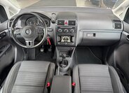 Volkswagen Touran Kombi 1,2 l 77 kw