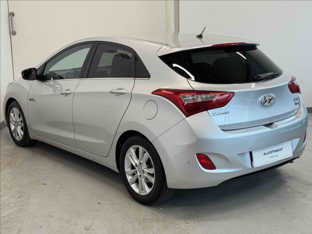 Hyundai i30 Hatchback 1,6 l 99 kw