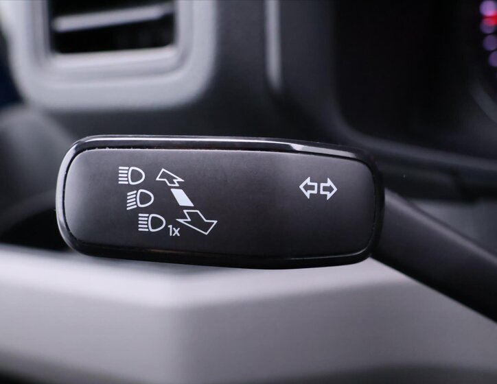 Volkswagen Crafter 18