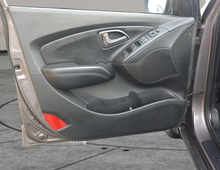 Hyundai ix35 SUV / Terénní 2,0 l 100 kw