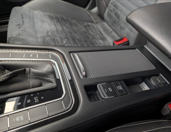 Volkswagen Passat Kombi 2,0 l 140 kw