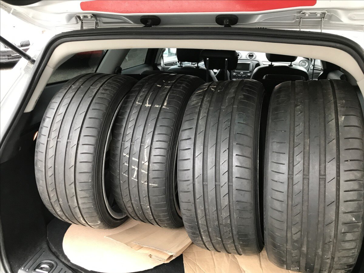 Ford Mondeo Kombi 2,2 l 147 kw