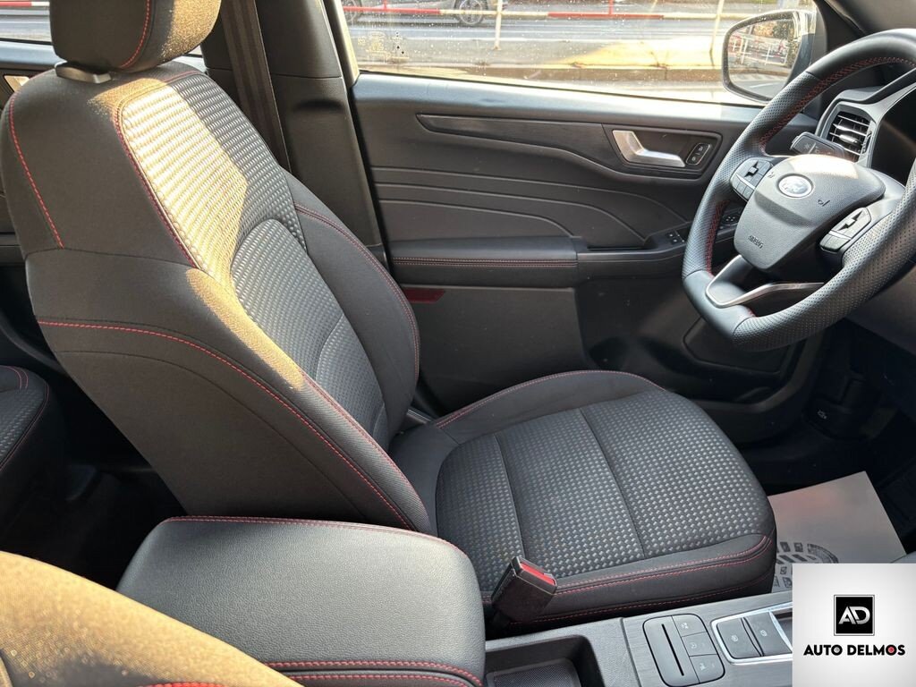 Ford Kuga SUV / Terénní 1,5 l 88 kw