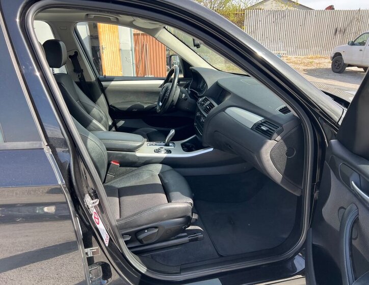 BMW X3 SUV / Terénní 3,0 l 190 kw