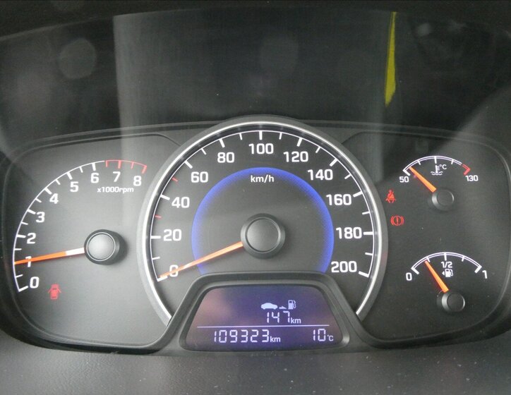 Hyundai i10 Hatchback 998,0 49 kw