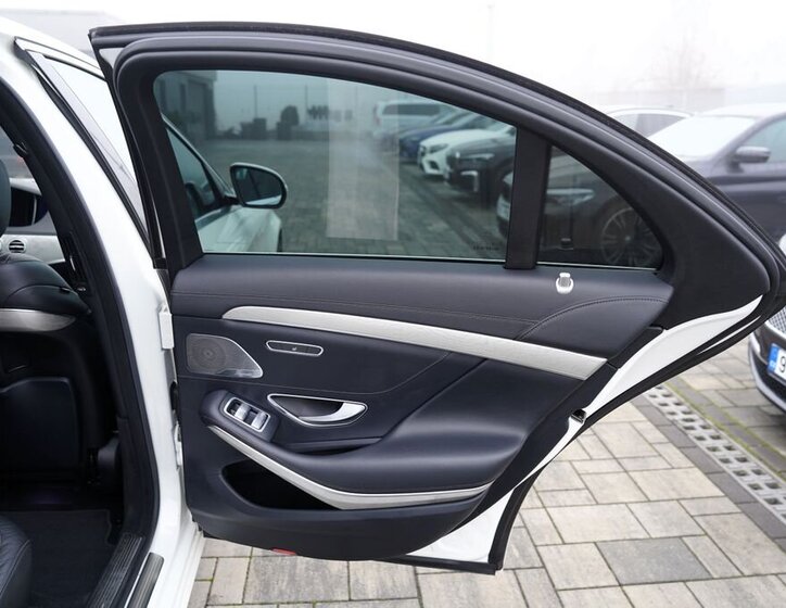 Mercedes-Benz Třídy S 24