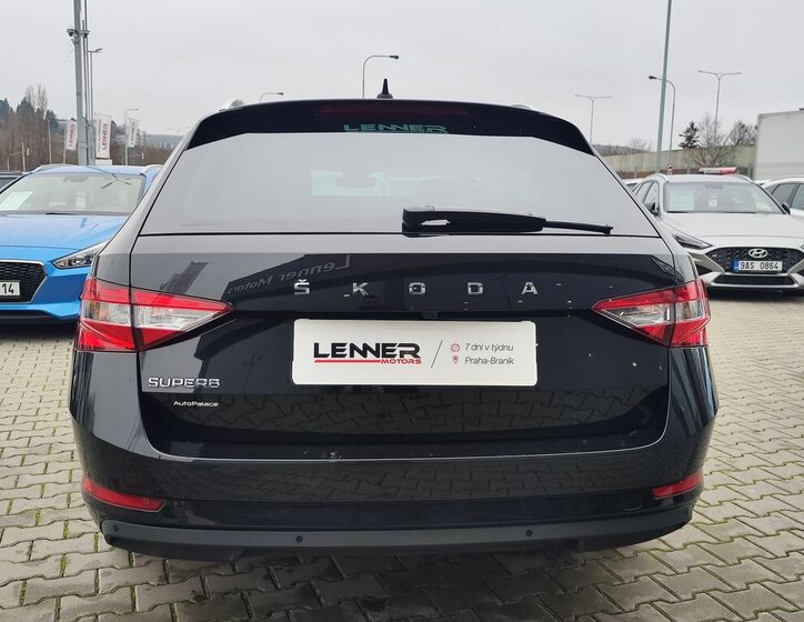 Škoda Superb 6