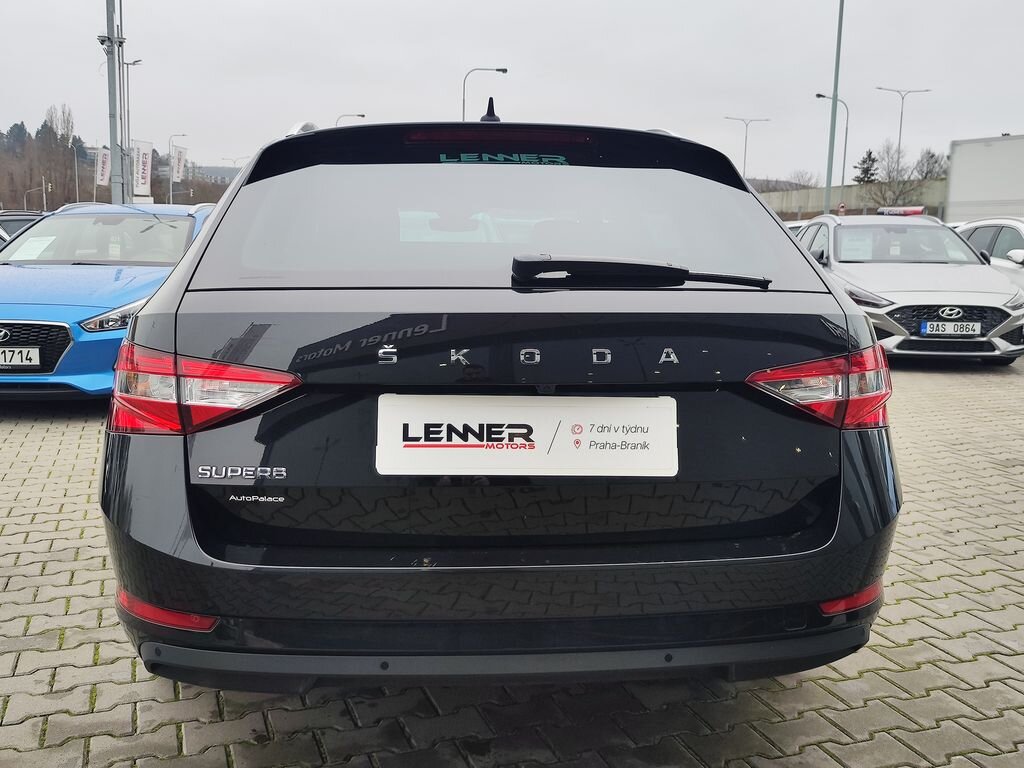 Škoda Superb