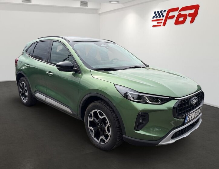 Ford Kuga SUV / Terénní 2,5 l 178 kw