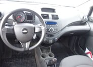 Chevrolet Spark 9