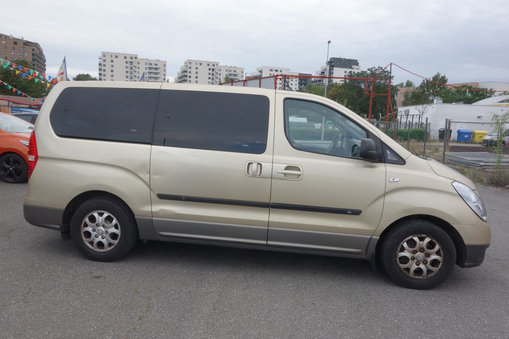 Hyundai H 1