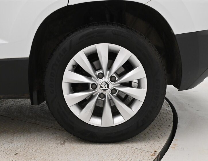 Škoda Karoq SUV / Terénní 2,0 l 110 kw