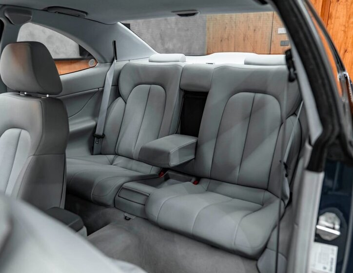 Mercedes-Benz CLK Kupé 4,3 l 205 kw