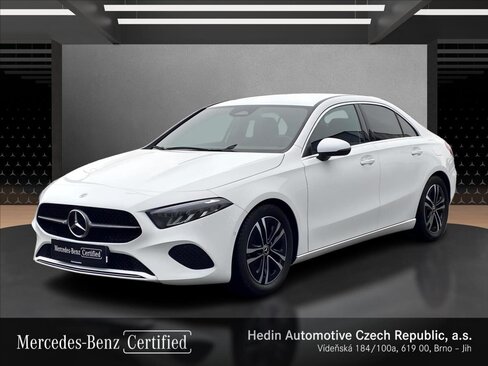 Mercedes-Benz Třídy A Sedan / Limuzína 1,3 l 100 kw
