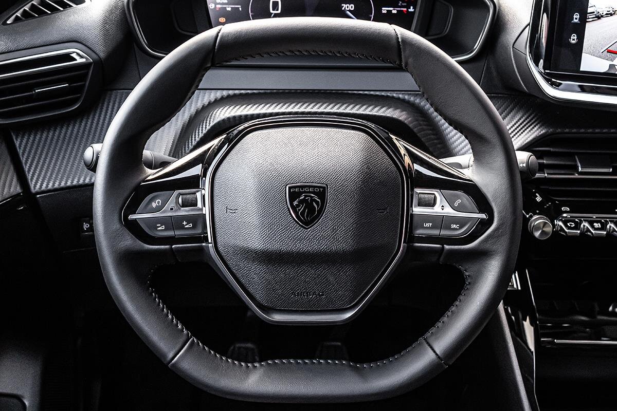 Peugeot 208 Hatchback 1,2 l 74 kw