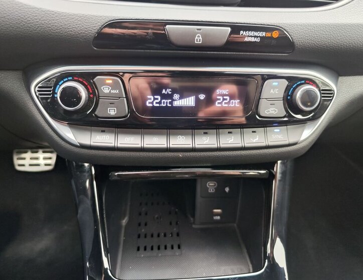 Hyundai i30 Kombi 1,5 l 103 kw