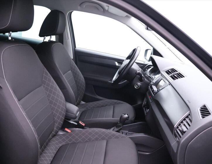 Škoda Fabia Hatchback 999,0 81 kw