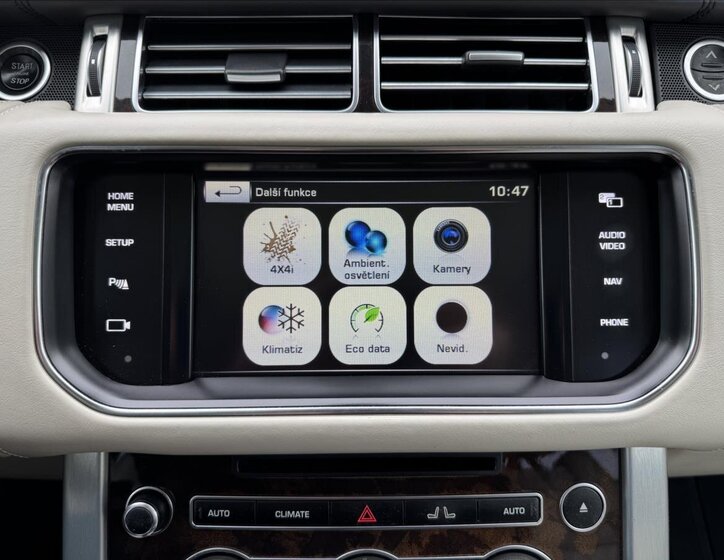 Land Rover Range Rover SUV 4,4 l 250 kw