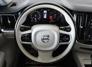 Volvo V60 16