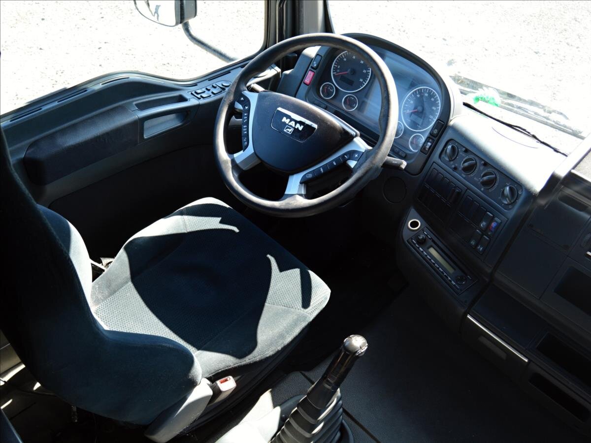 MAN Ostatní Valník 4,6 l 132 kw