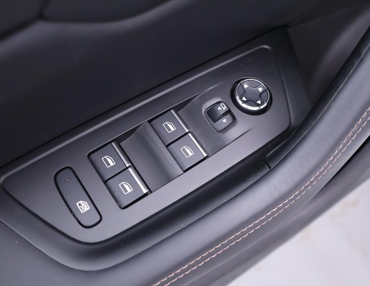 Peugeot 508 Kombi 2,0 l 130 kw