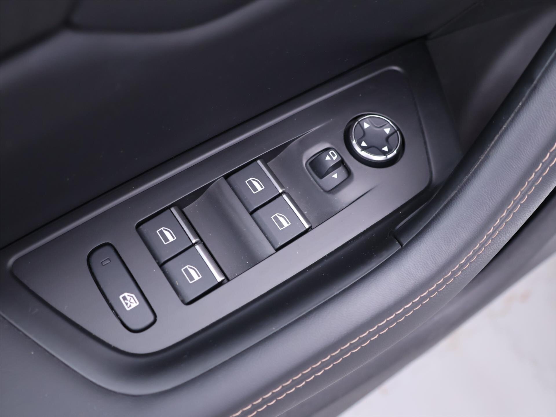 Peugeot 508 Kombi 2,0 l 130 kw