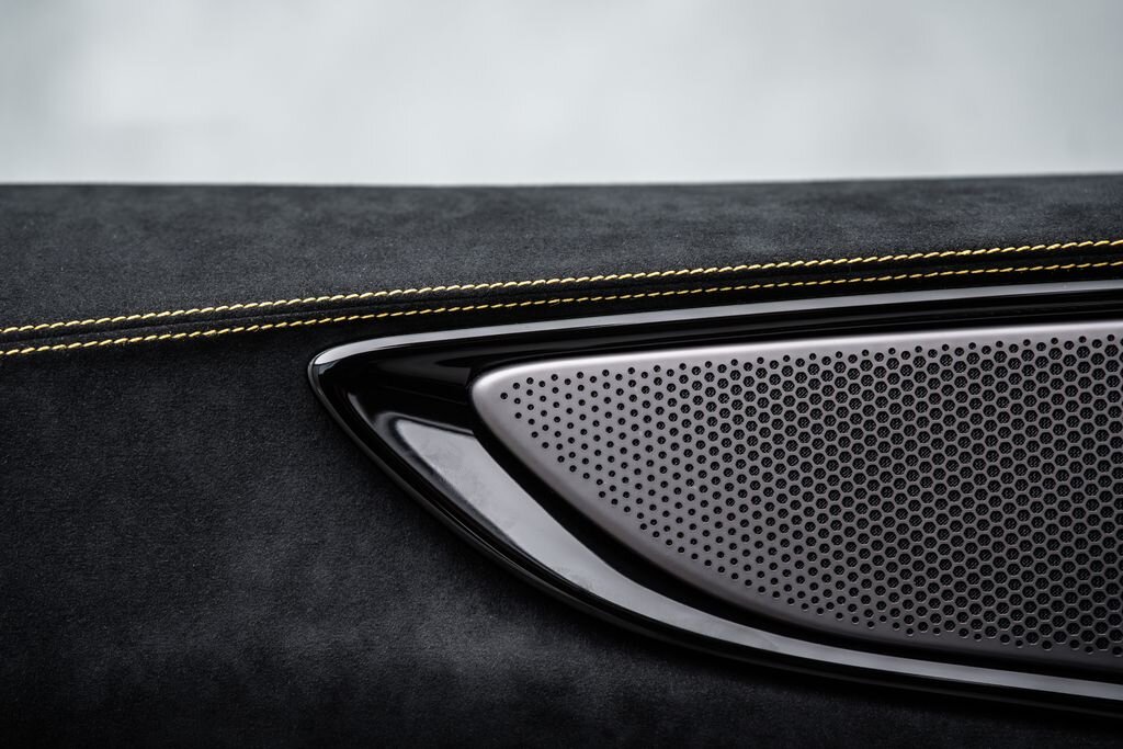 Ferrari Ostatní SUV / Terénní 6,5 l 529 kw