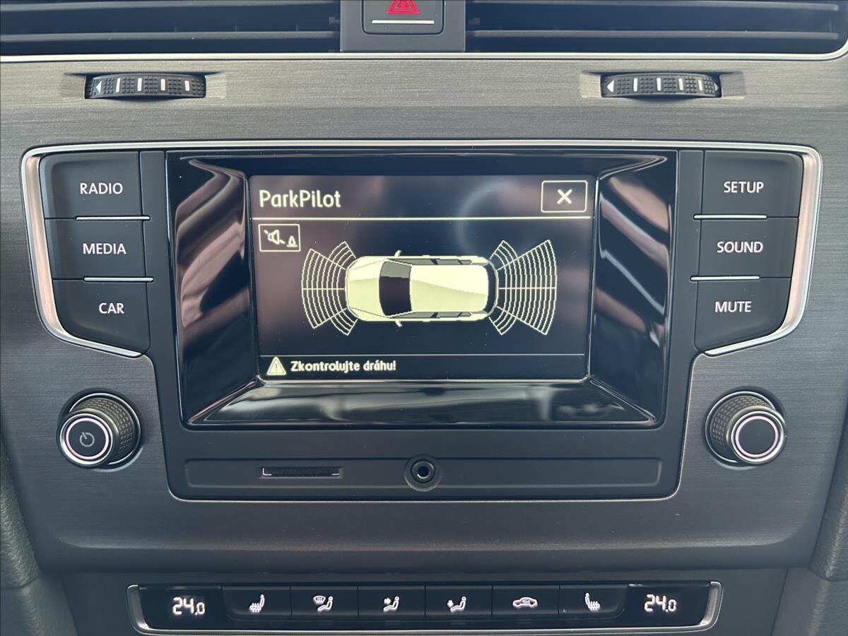 Volkswagen Golf Hatchback 1,2 l 77 kw