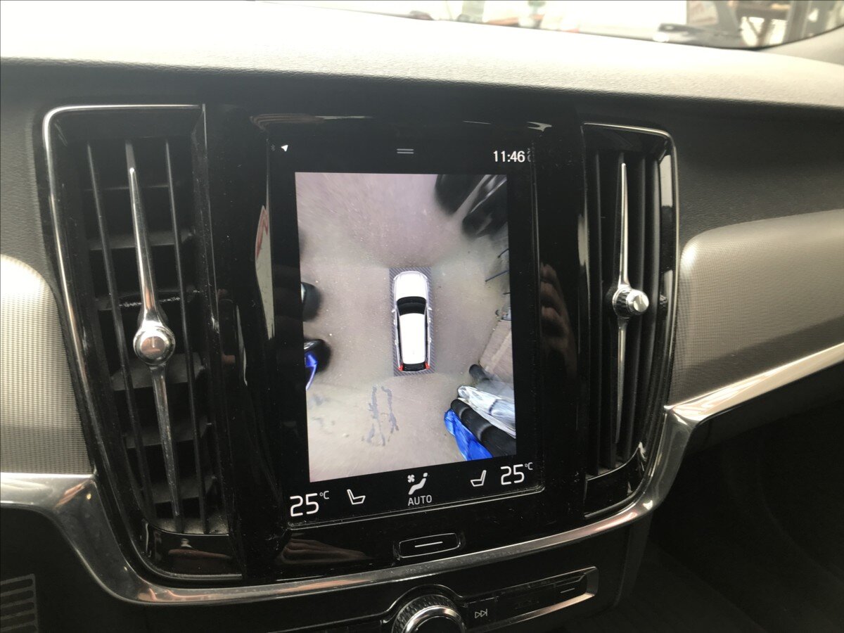 Volvo V90 Kombi 2,0 l 140 kw