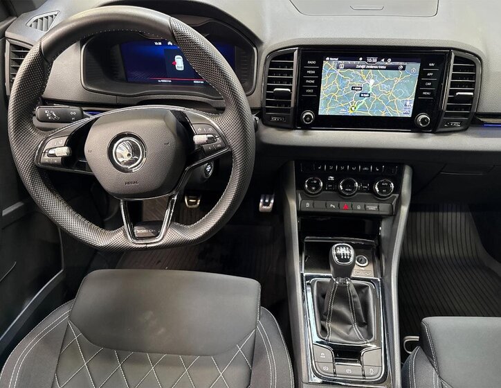 Škoda Karoq SUV 1,5 l 110 kw