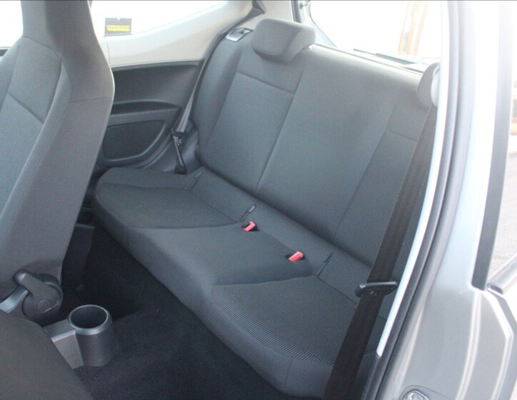 Volkswagen up! Hatchback 999,0 44 kw