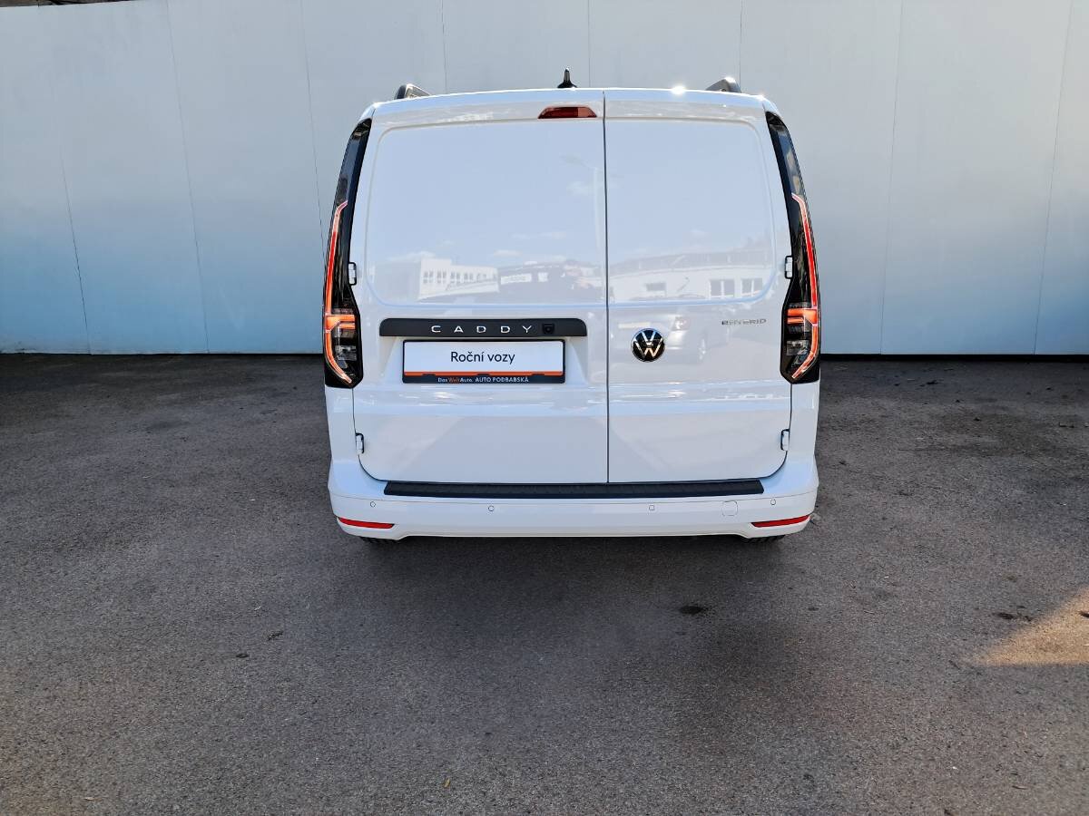 Volkswagen Caddy Skříň 1,5 l 85 kw